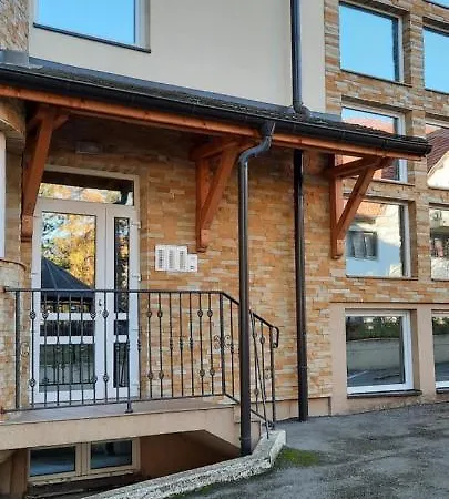 Daire Apartman, Preko Puta Mone Zlatibor